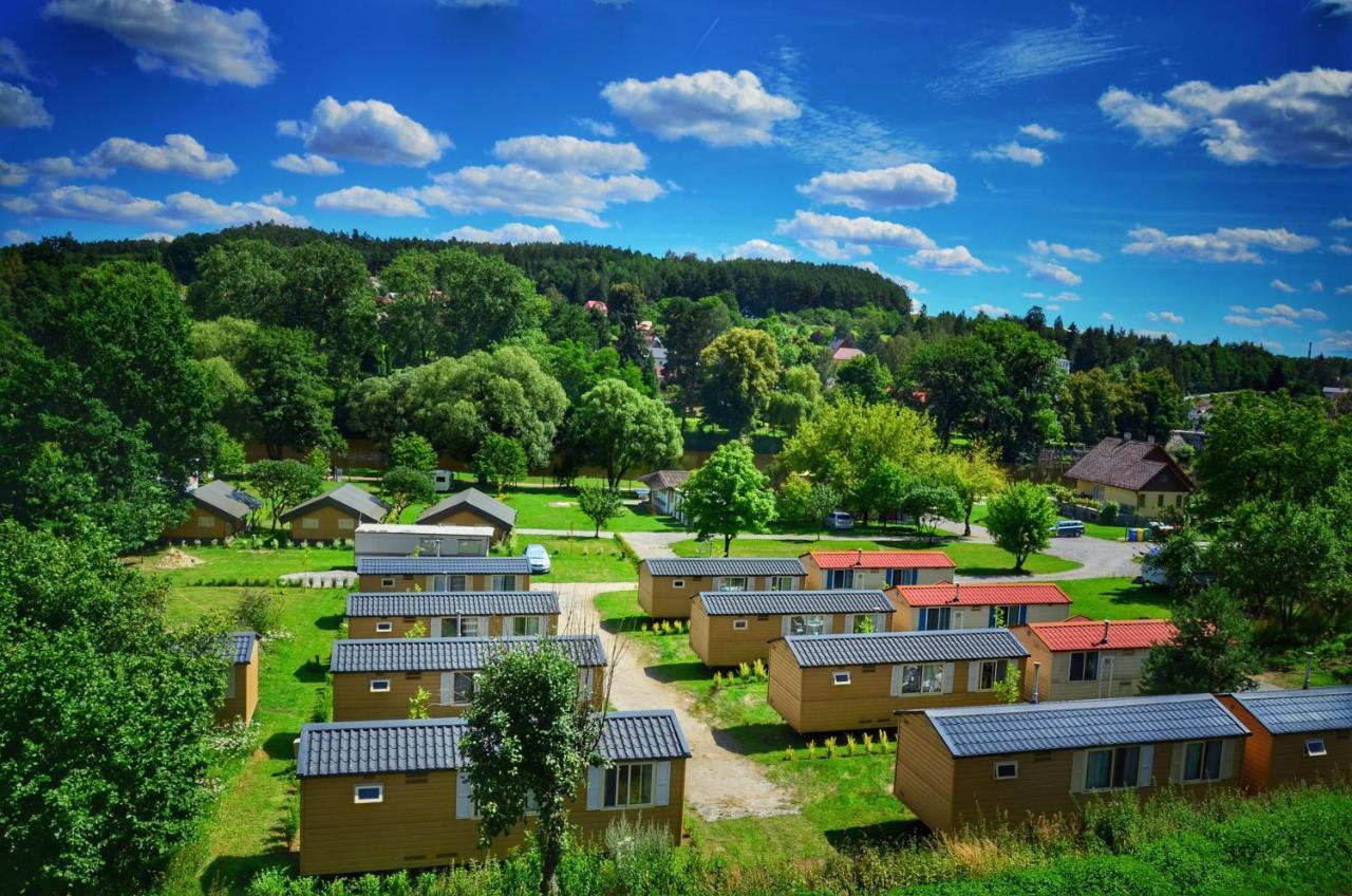 ホテル Camping Prima Týn nad Vltavou エクステリア 写真