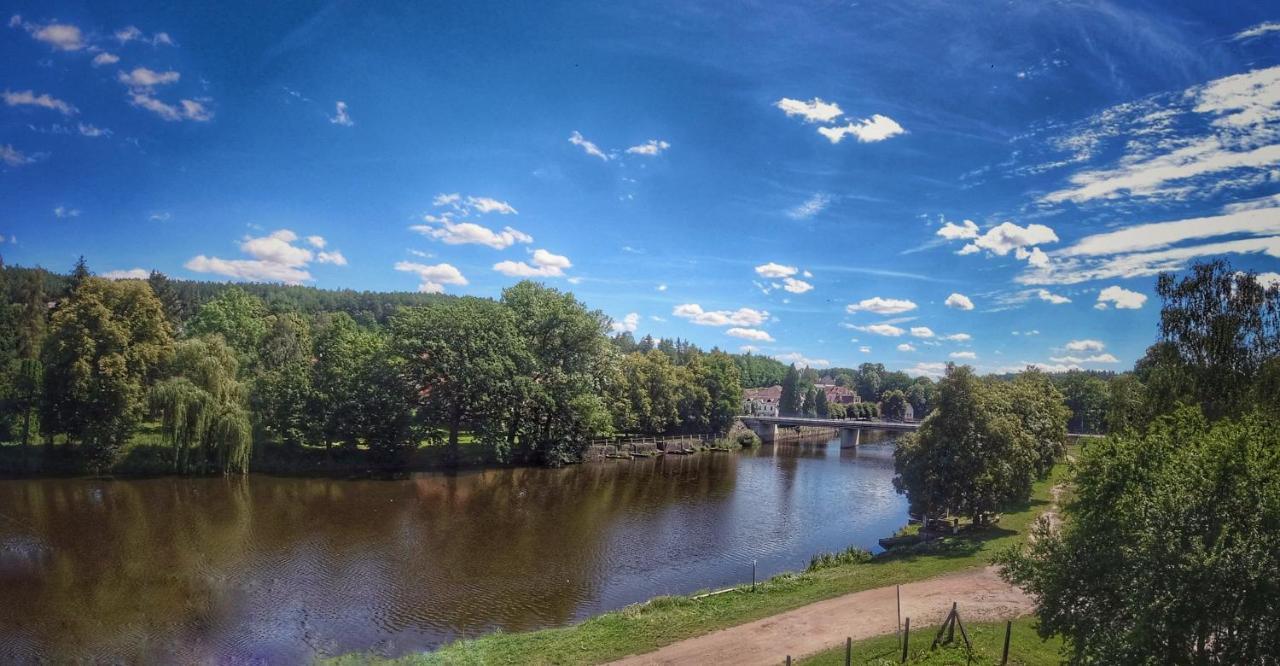 ホテル Camping Prima Týn nad Vltavou エクステリア 写真