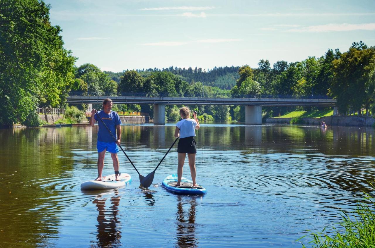 ホテル Camping Prima Týn nad Vltavou エクステリア 写真